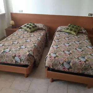 Alloggio per agriturismo Andreis Alloggi, Illasi