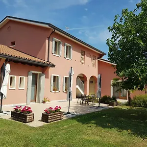 Alloggio per agriturismo Casa Rossa, Postioma